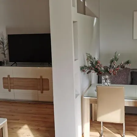 アパート Monte Lu Apartment, & Pier 700m