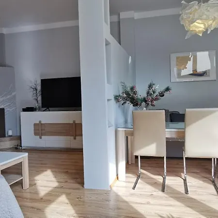 Monte Lu Apartment, & Pier 700m سوبوت