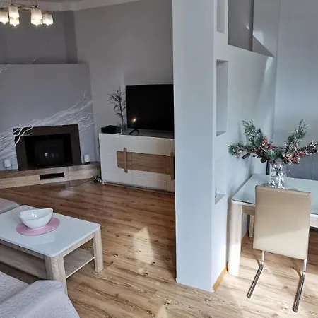 Apartman Monte Lu Apartment, & Pier 700m