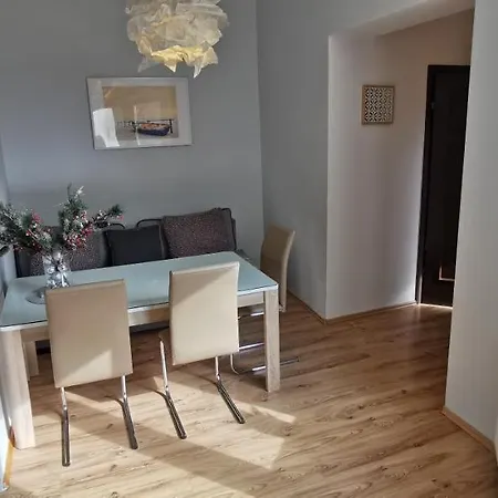 Monte Lu Apartment, & Pier 700m アパート *